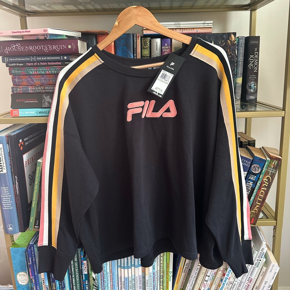 NWT Fila Black Sweatshirt with Striped Sleeves 👚